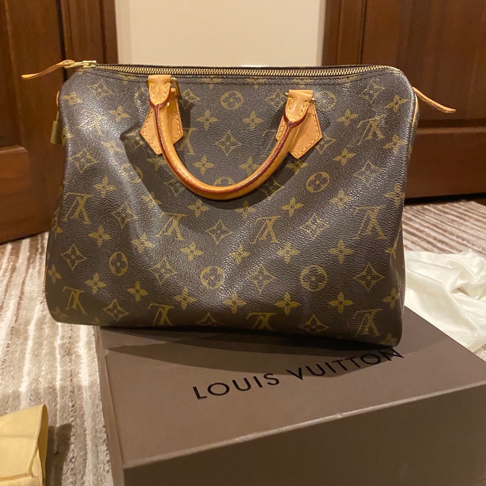 Louis Vuitton Speedy 30